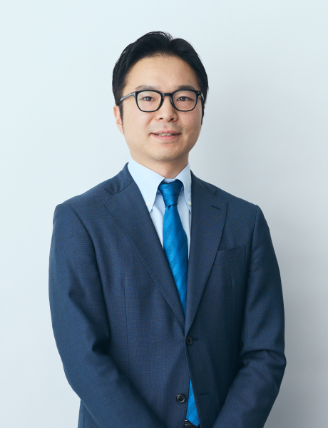 中村 亮介