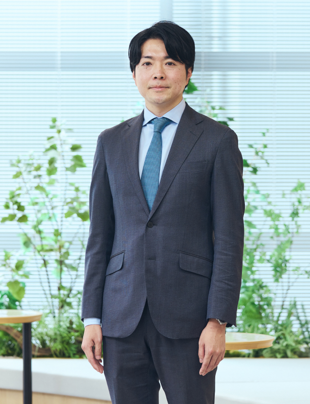 稲野辺 英輝